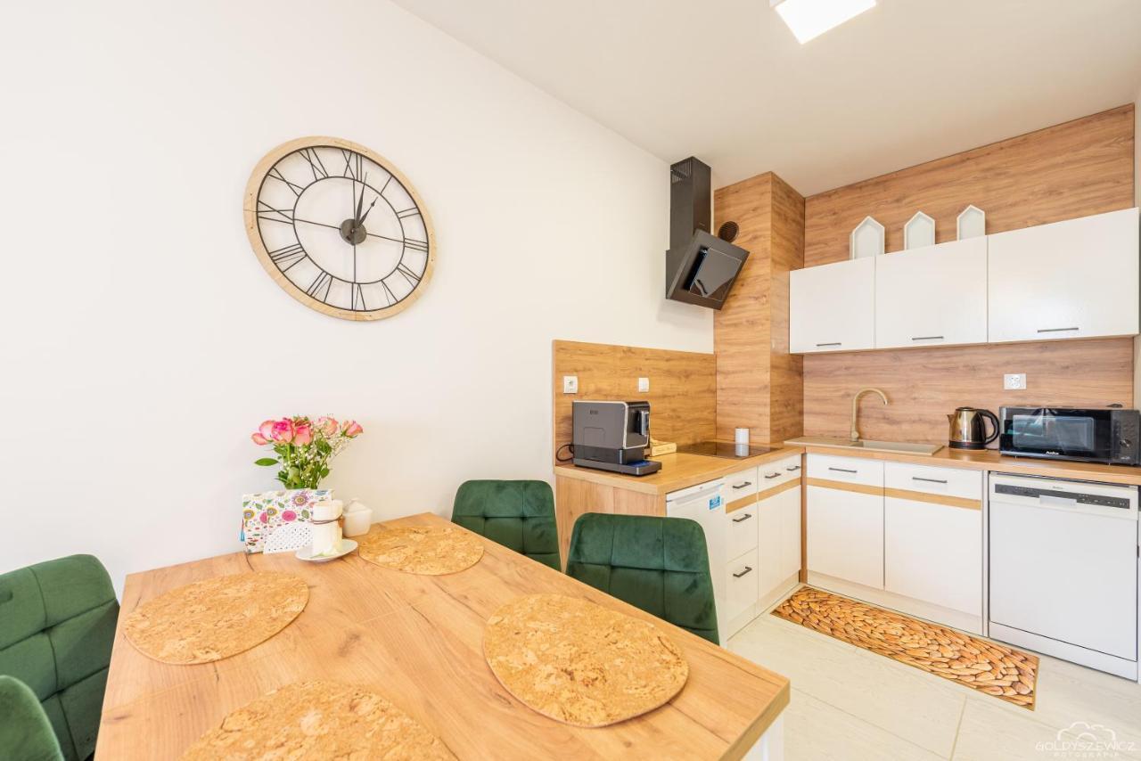 Horyzont Apartamenty - Kapitanski Mostek- Blisko Portu- Sniadania Kolobrzeg Exterior photo