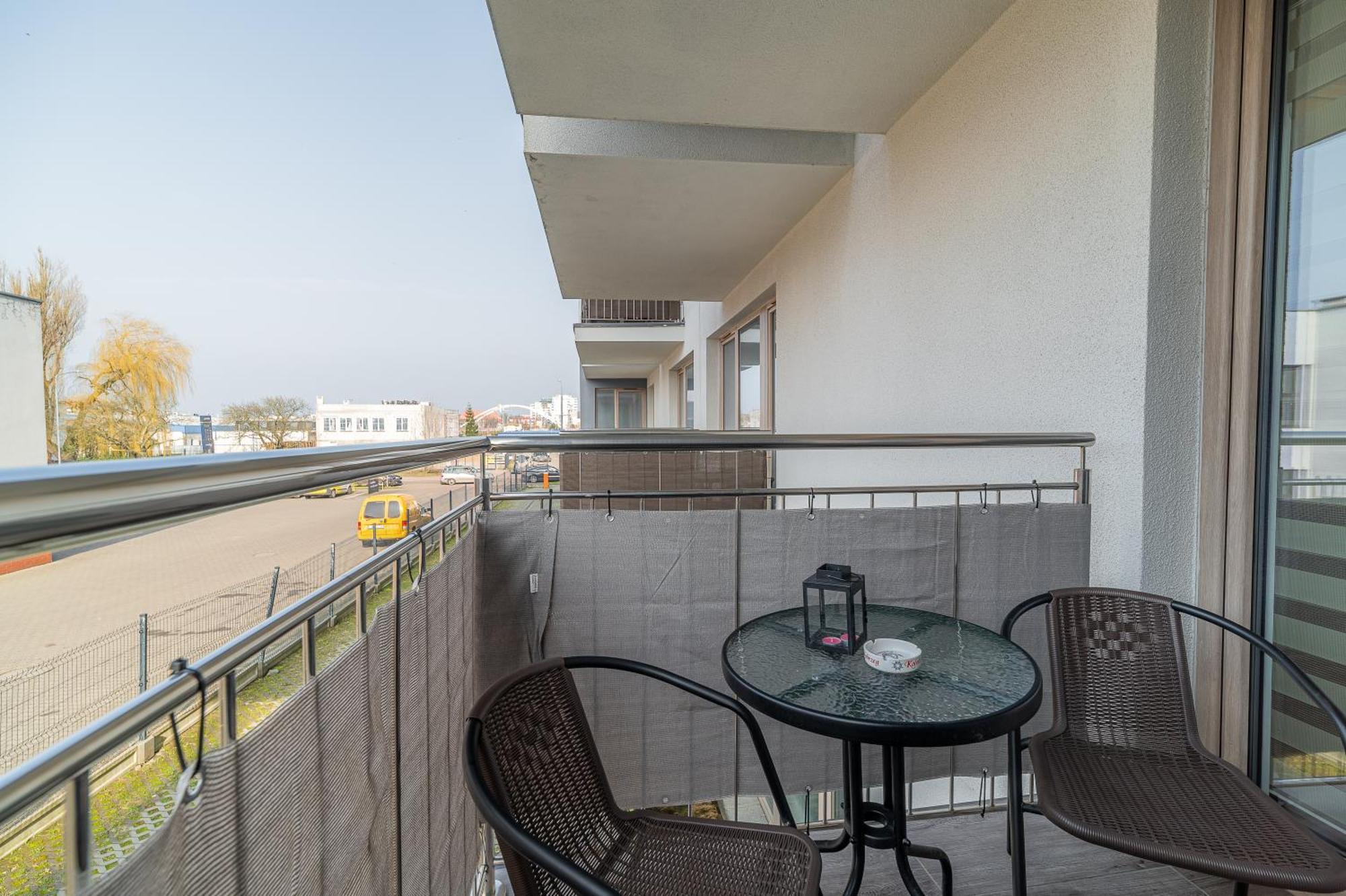 Horyzont Apartamenty - Kapitanski Mostek- Blisko Portu- Sniadania Kolobrzeg Exterior photo
