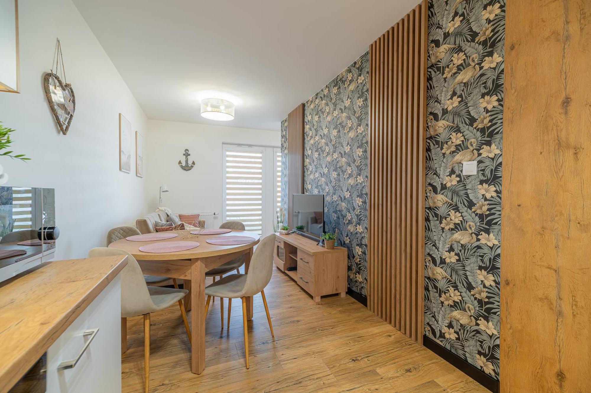 Horyzont Apartamenty - Kapitanski Mostek- Blisko Portu- Sniadania Kolobrzeg Exterior photo