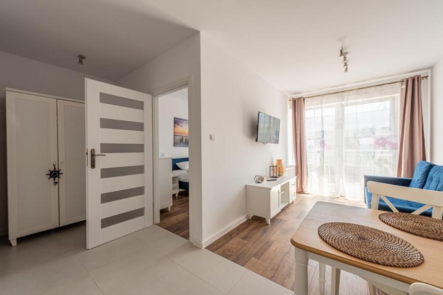 Horyzont Apartamenty - Kapitanski Mostek- Blisko Portu- Sniadania Kolobrzeg Exterior photo