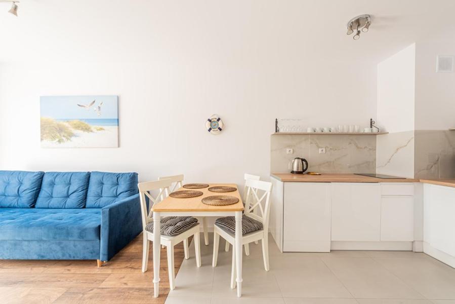 Horyzont Apartamenty - Kapitanski Mostek- Blisko Portu- Sniadania Kolobrzeg Exterior photo